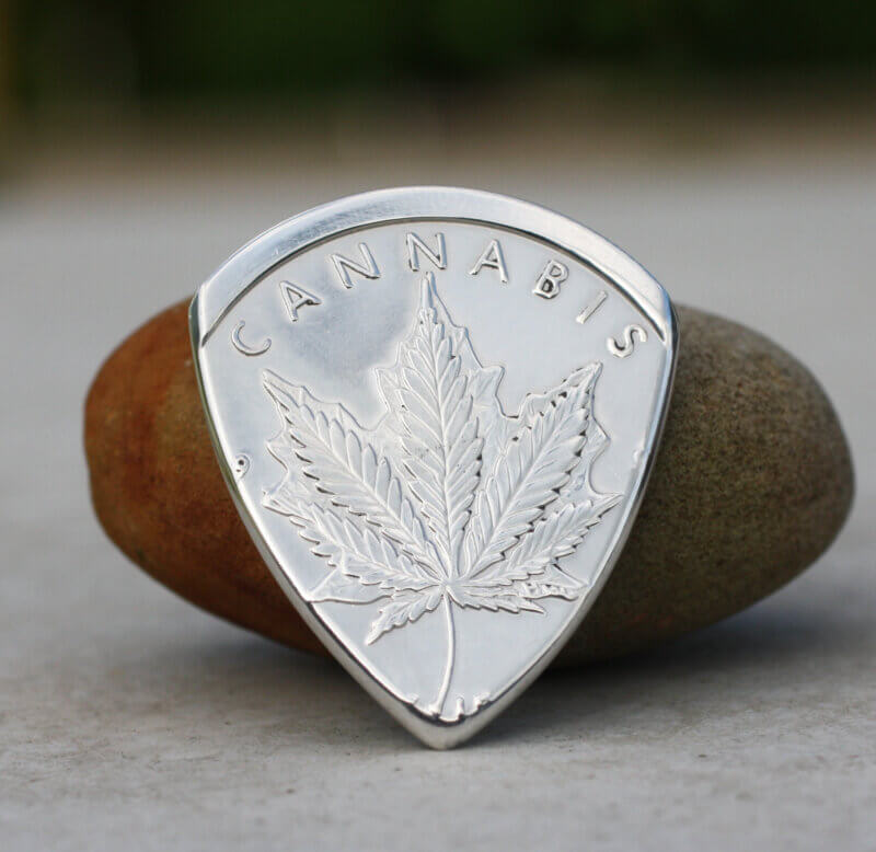Cannabis Marijuana 1 oz 99.9% Fine Silver Round