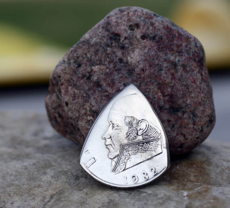 1982 Mexico 1 Peso Coin Guitar Pick, Coin Guitar Picks