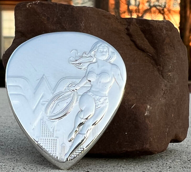 2021 Niue Wonder Woman 99.9% Silver 1 oz