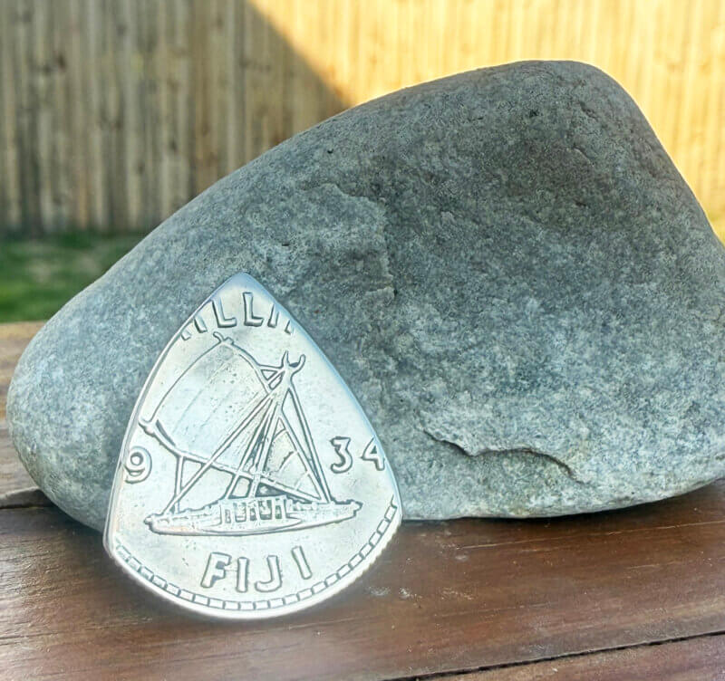 1934 Fiji 1 Shilling 50% Silver